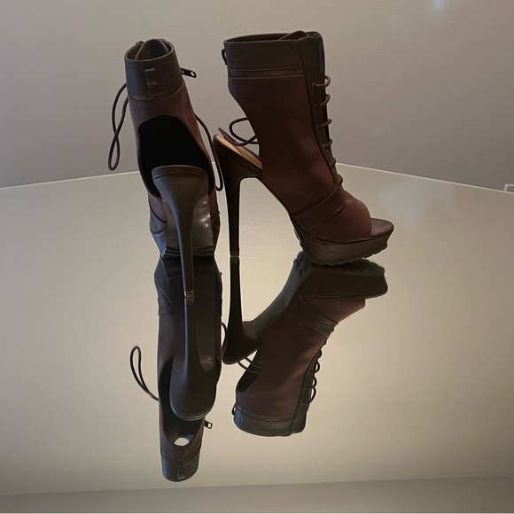 Suede open toe, open heel bootie - Picture 4 of 4